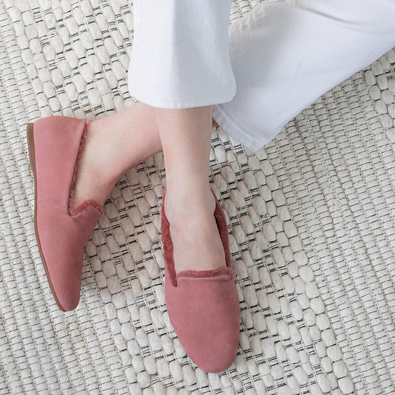 #color_new-rosy-pink-suede